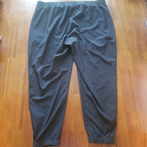Old Navy Active Black Mens Athletic Pants - Picture 6 of 7